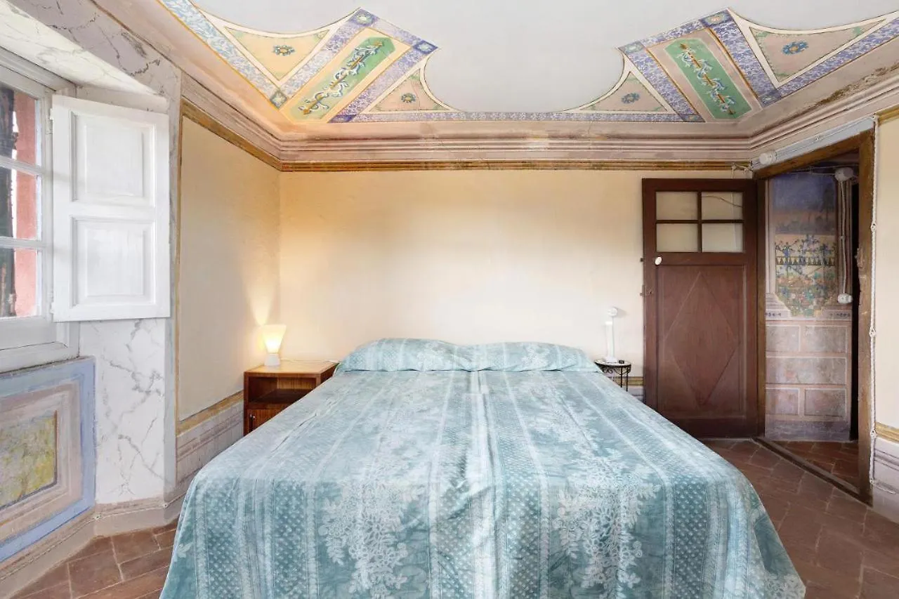 Bracelli Affrescato - Palazzo Ravaschieriヴィラ 0*,  イタリア